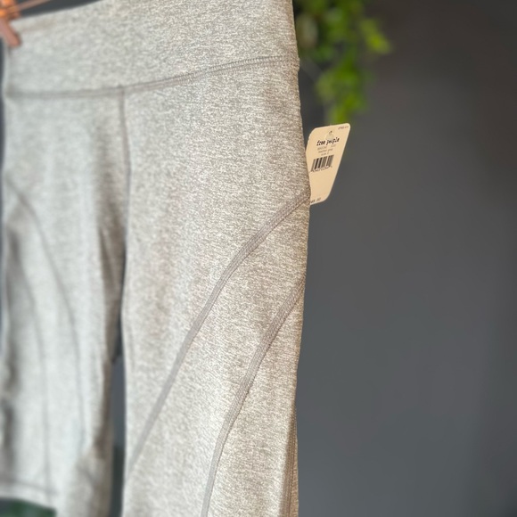 Free people Movement boyshorts  size S - Picture 7 of 11